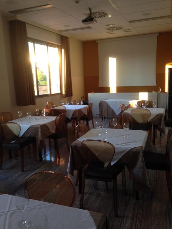 Grand Hotel Forli Ngoại thất bức ảnh