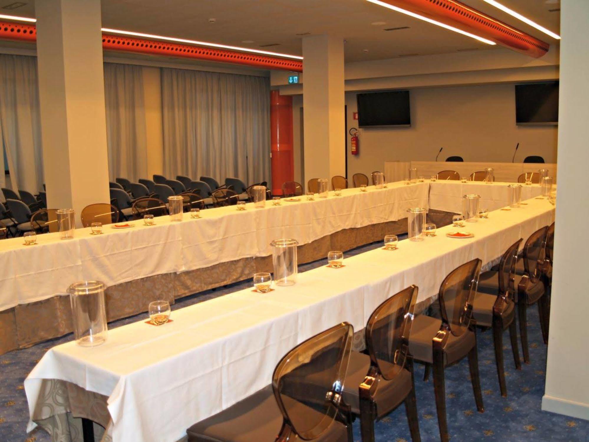 Grand Hotel Forli Ngoại thất bức ảnh