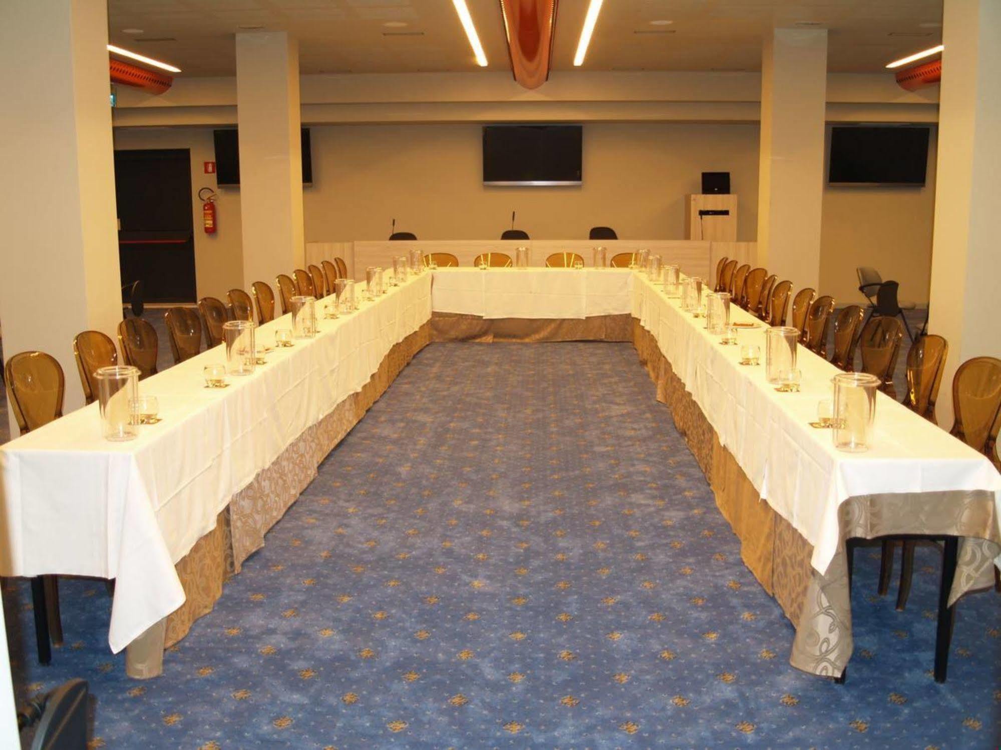 Grand Hotel Forli Ngoại thất bức ảnh